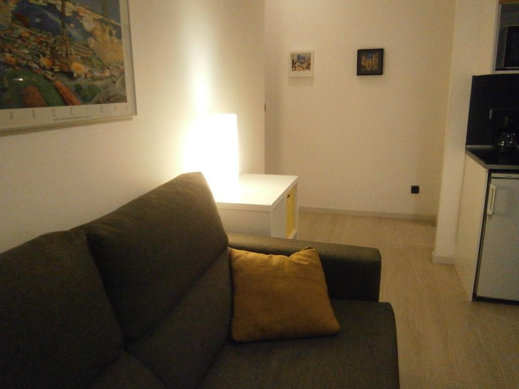 Marbel Apartments Barcelona Szoba fotó
