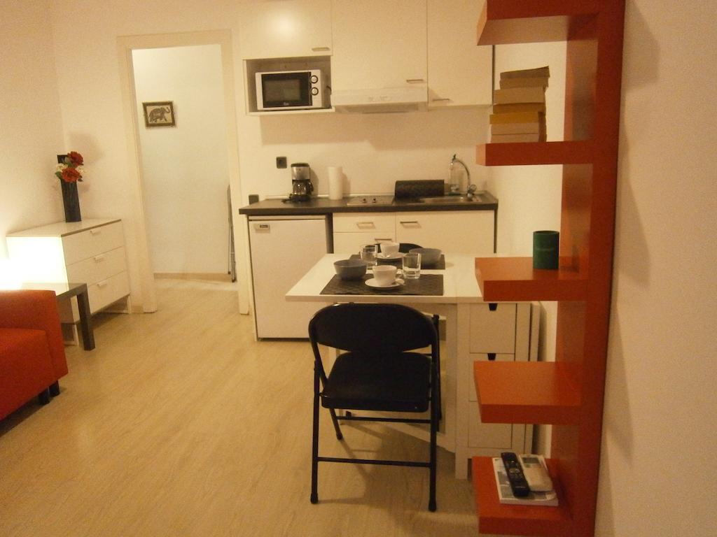 Marbel Apartments Barcelona Szoba fotó
